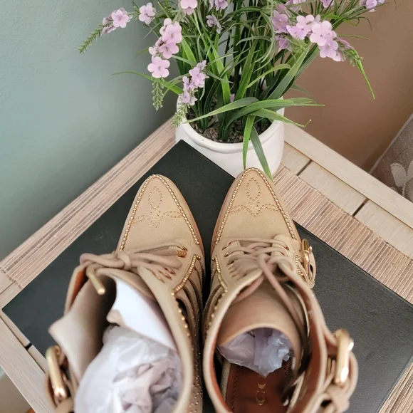 Coach Paisley suede Booties - Picture 14 of 16